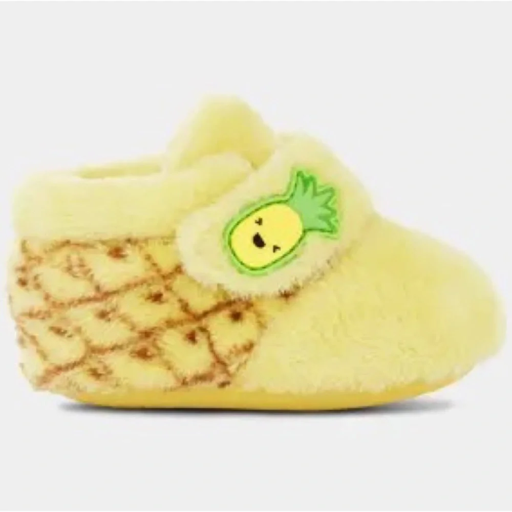 NIB UGG Infant Bixbee Pineapple Stuffie Size 04/05 (12-18 Months) Unisex